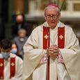 Bischof em. Ludwig Schwarz beim Festgottesdienst zu seinem 80. Geburtstag, der coronabedingt nicht im Juni, sondern am 11. Oktober 2020 im Linzer Mariendom gefeiert wurde. 