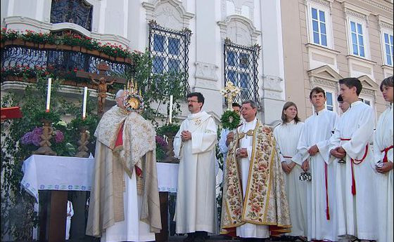 Gemeinsame Fronleichnamsfeier in Steyr