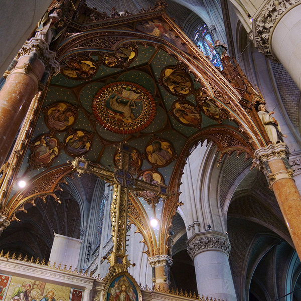 Baldachinaltar / © Dommusikverein Linz/Roland Lengauer Baldachinaltar